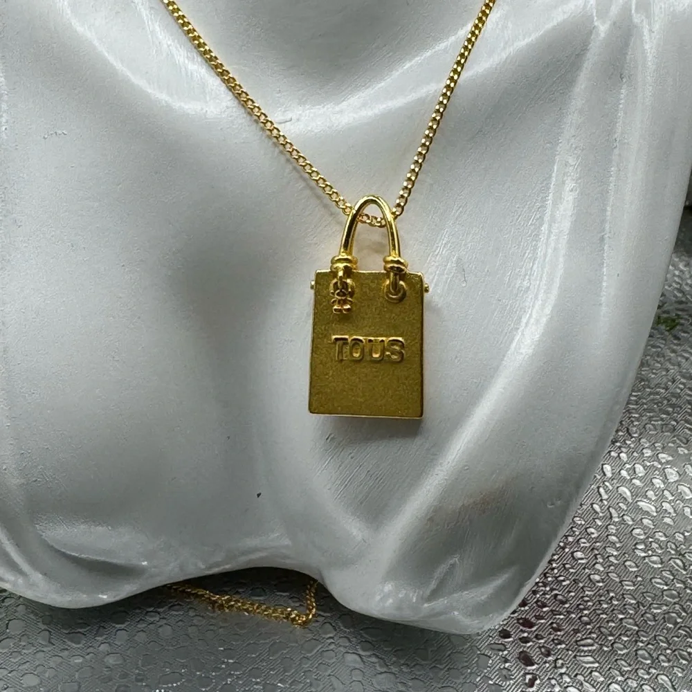 Gold Padlock Pendant Necklace Sterling silver 925